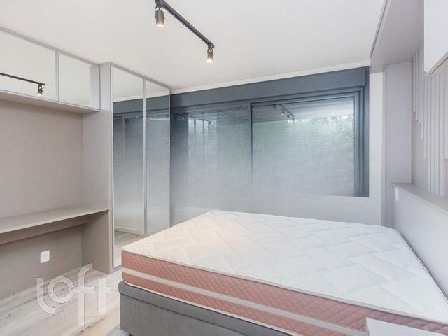 Apartamento com 25m², 1 dormitório, 1 vaga, Rio Branco em Porto Alegre