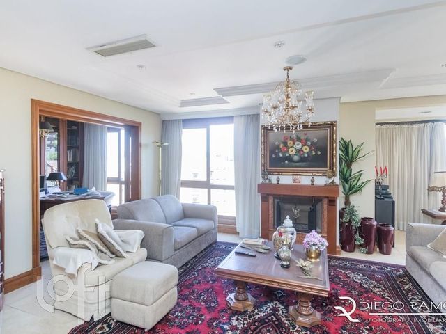 Apartamento com 415m², 3 dormitórios, 3 suítes, 4 vagas, Bela Vista em Porto Alegre