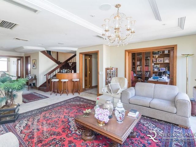 Apartamento com 415m², 3 dormitórios, 3 suítes, 4 vagas, Bela Vista em Porto Alegre