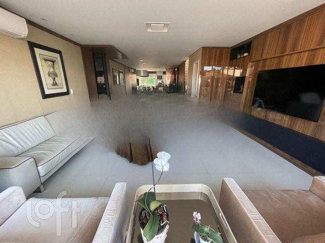 Casa com 354m², 3 dormitórios, 3 suítes, 4 vagas, Chácara das Pedras em Porto Alegre