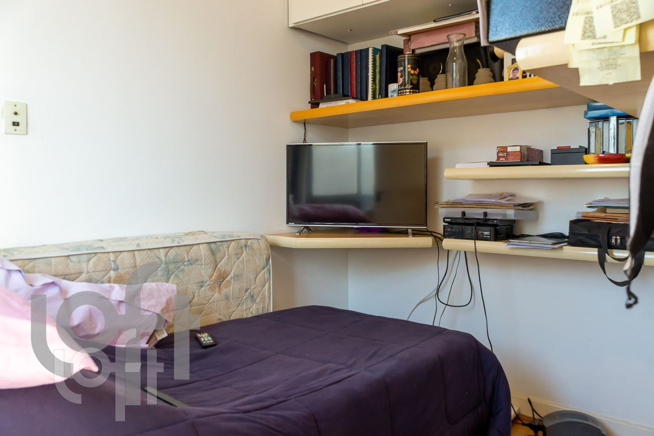 Apartamento à venda com 3 quartos, 170m² - Foto 2