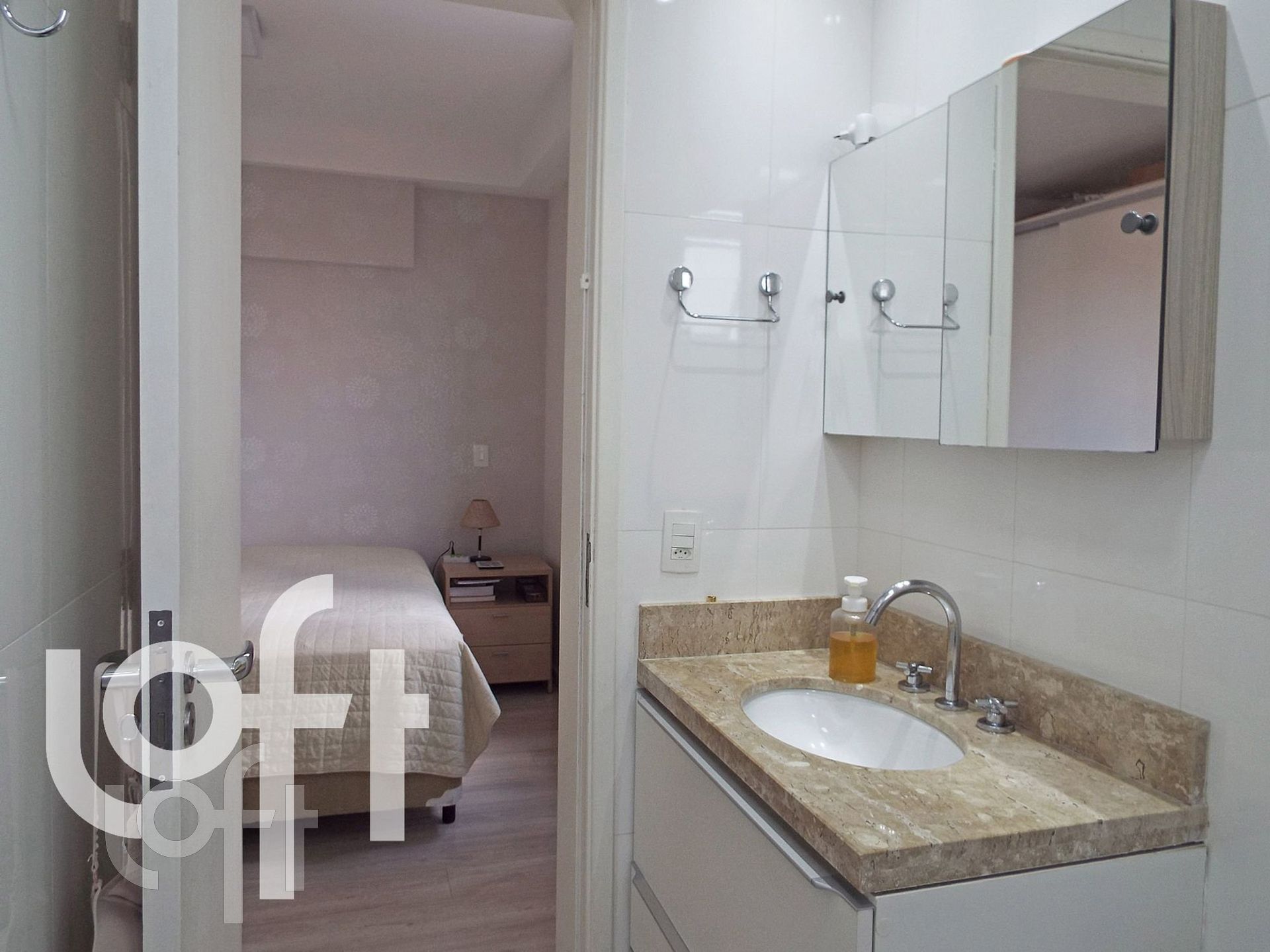 Apartamento à venda com 3 quartos, 96m² - Foto 4