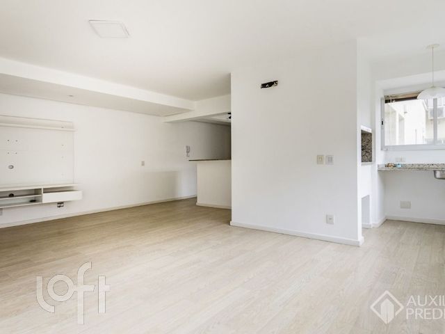 Apartamento com 87m², 2 dormitórios, 2 suítes, 2 vagas, Rio Branco em Porto Alegre