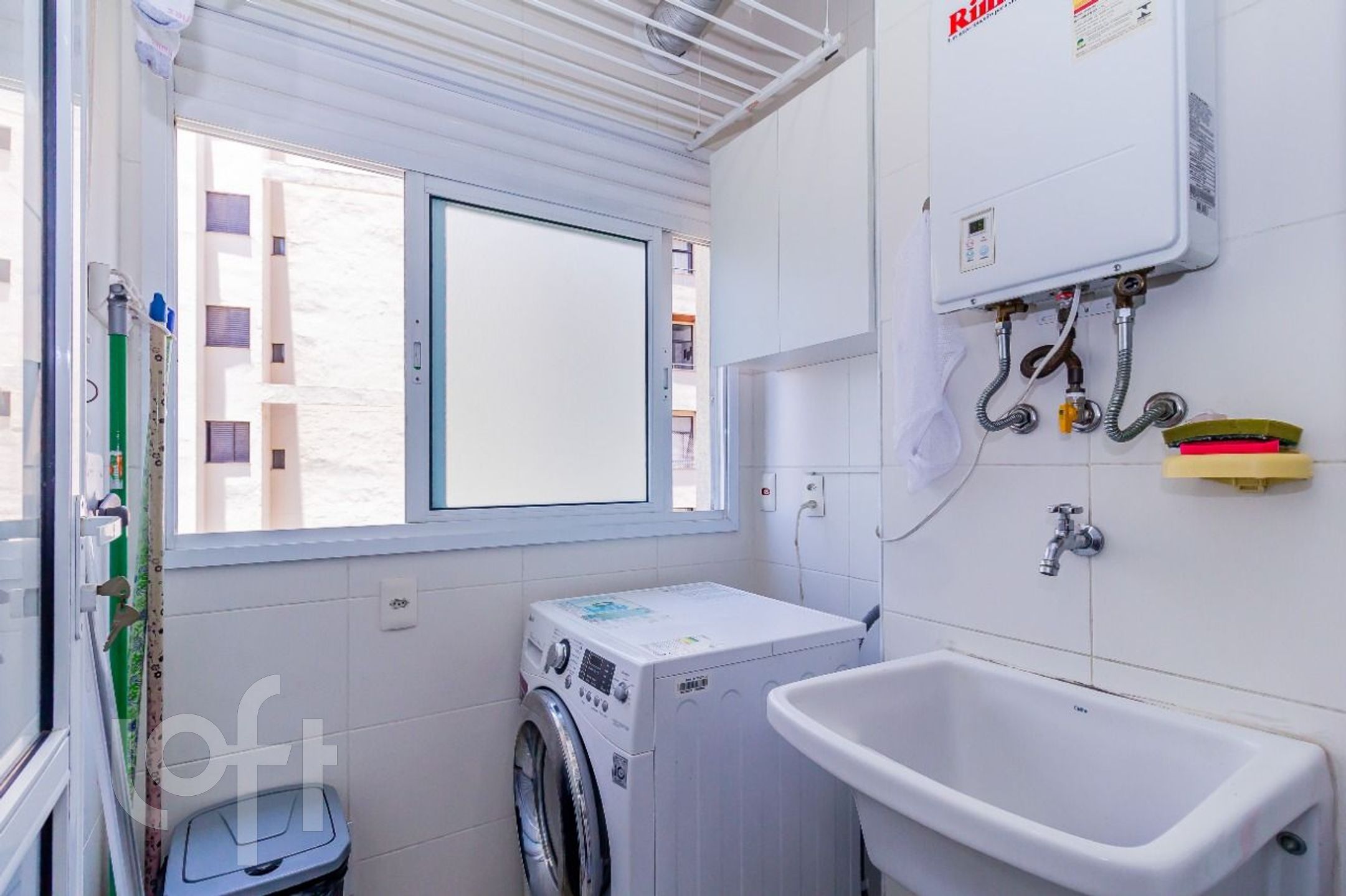 Apartamento à venda com 2 quartos, 67m² - Foto 16