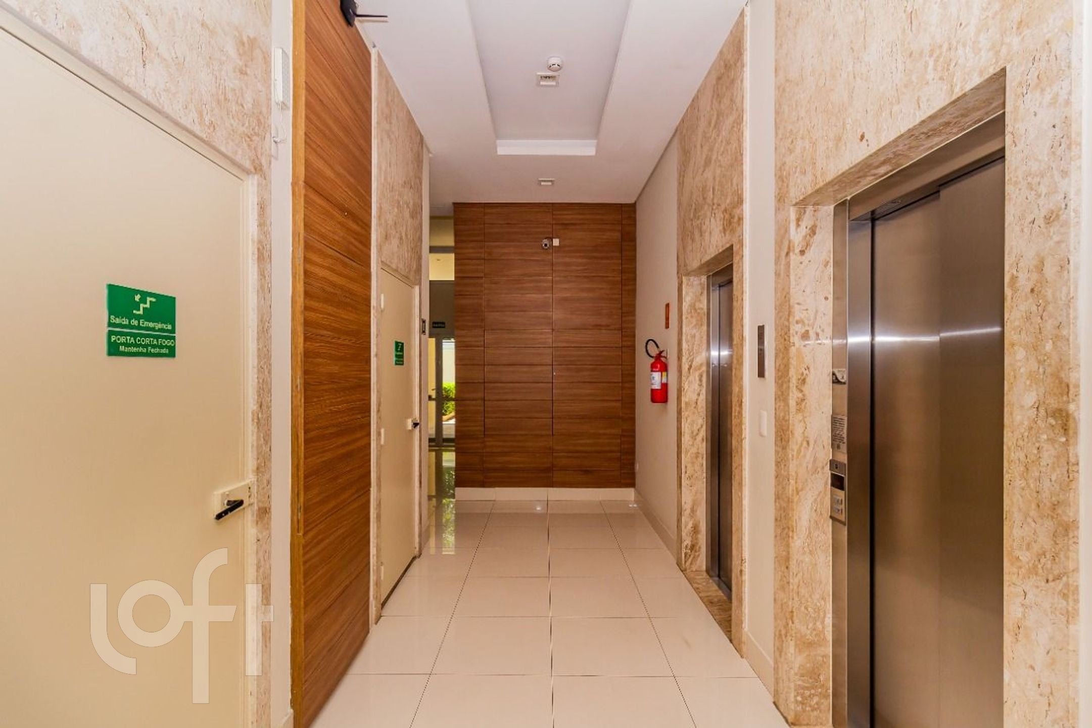 Apartamento à venda com 2 quartos, 67m² - Foto 28