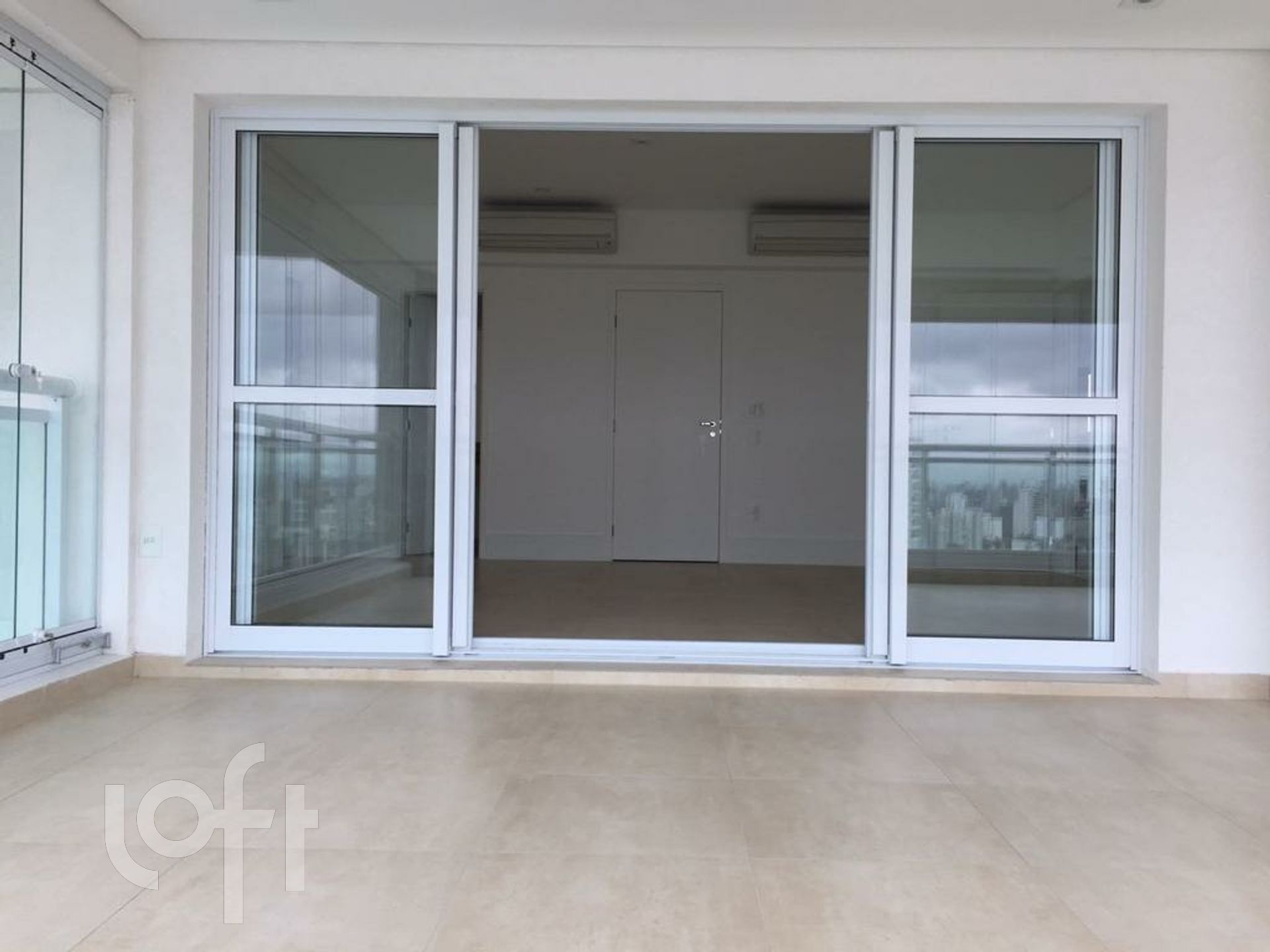 Apartamento à venda com 3 quartos, 181m² - Foto 6