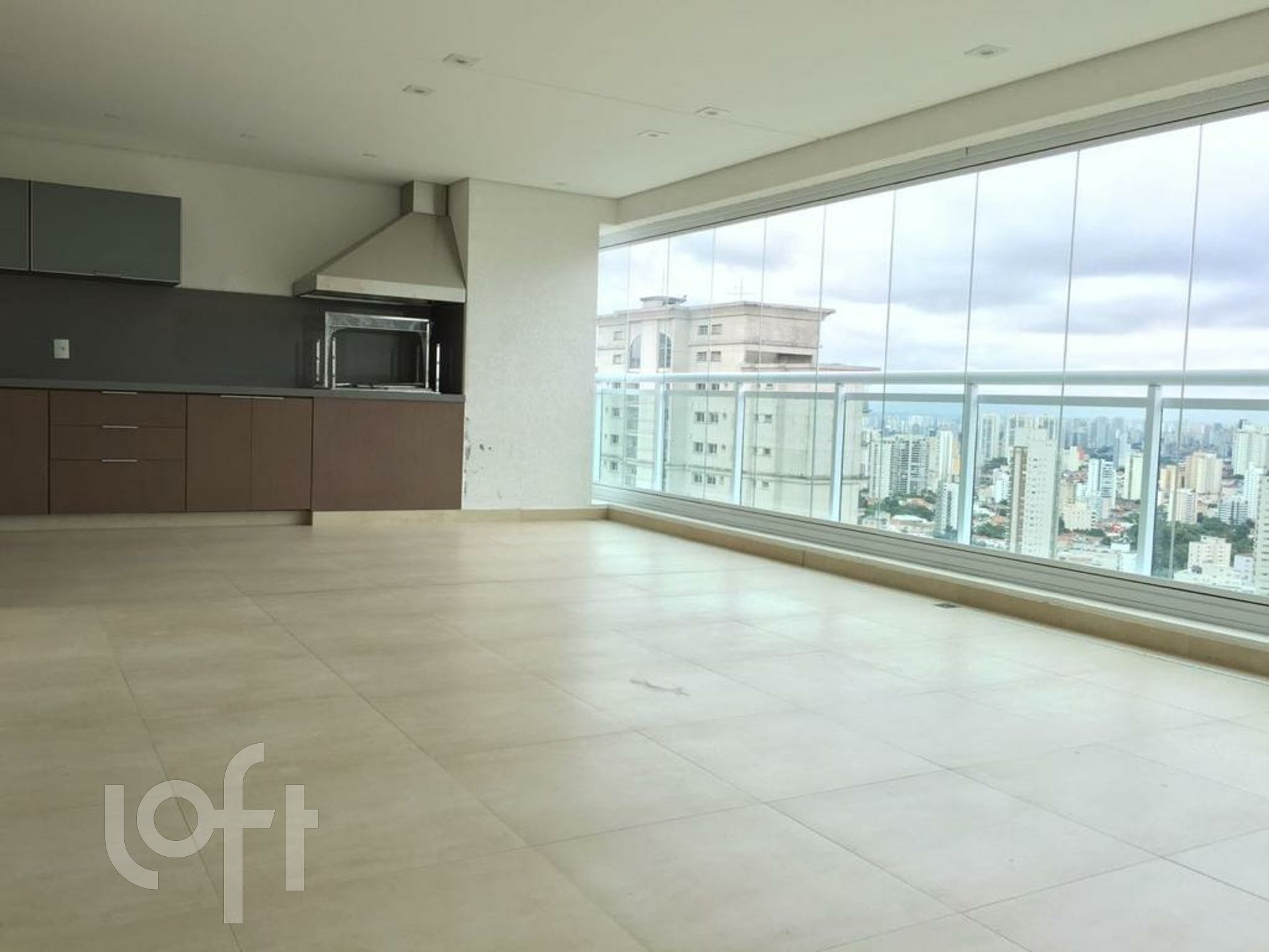 Apartamento à venda com 3 quartos, 181m² - Foto 5