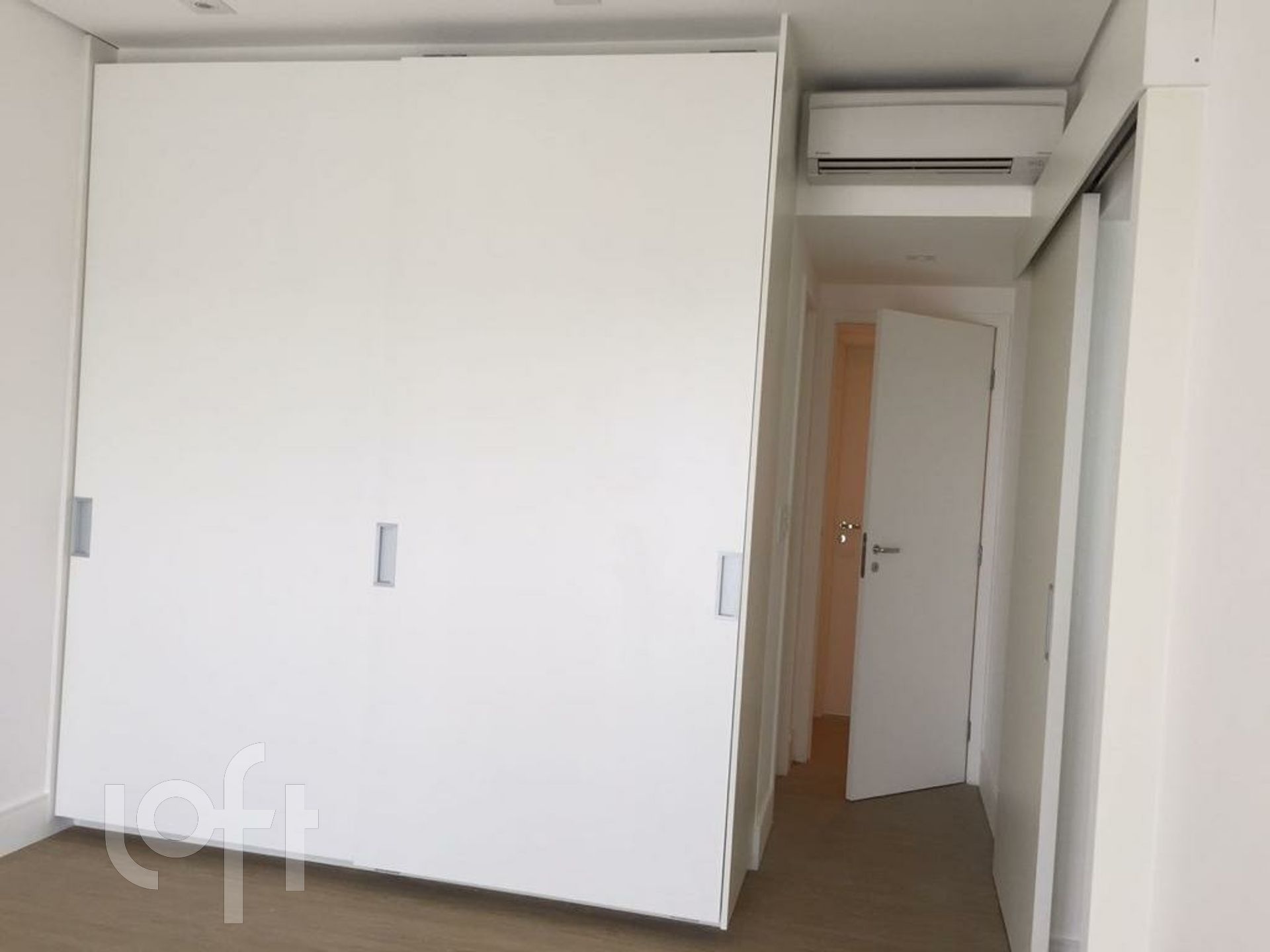 Apartamento à venda com 3 quartos, 181m² - Foto 17