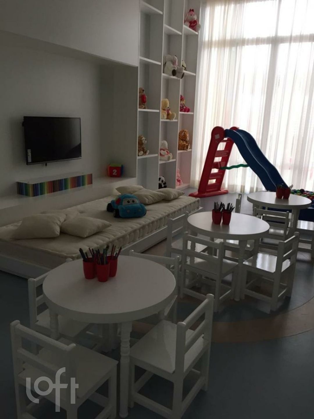 Apartamento à venda com 3 quartos, 181m² - Foto 28