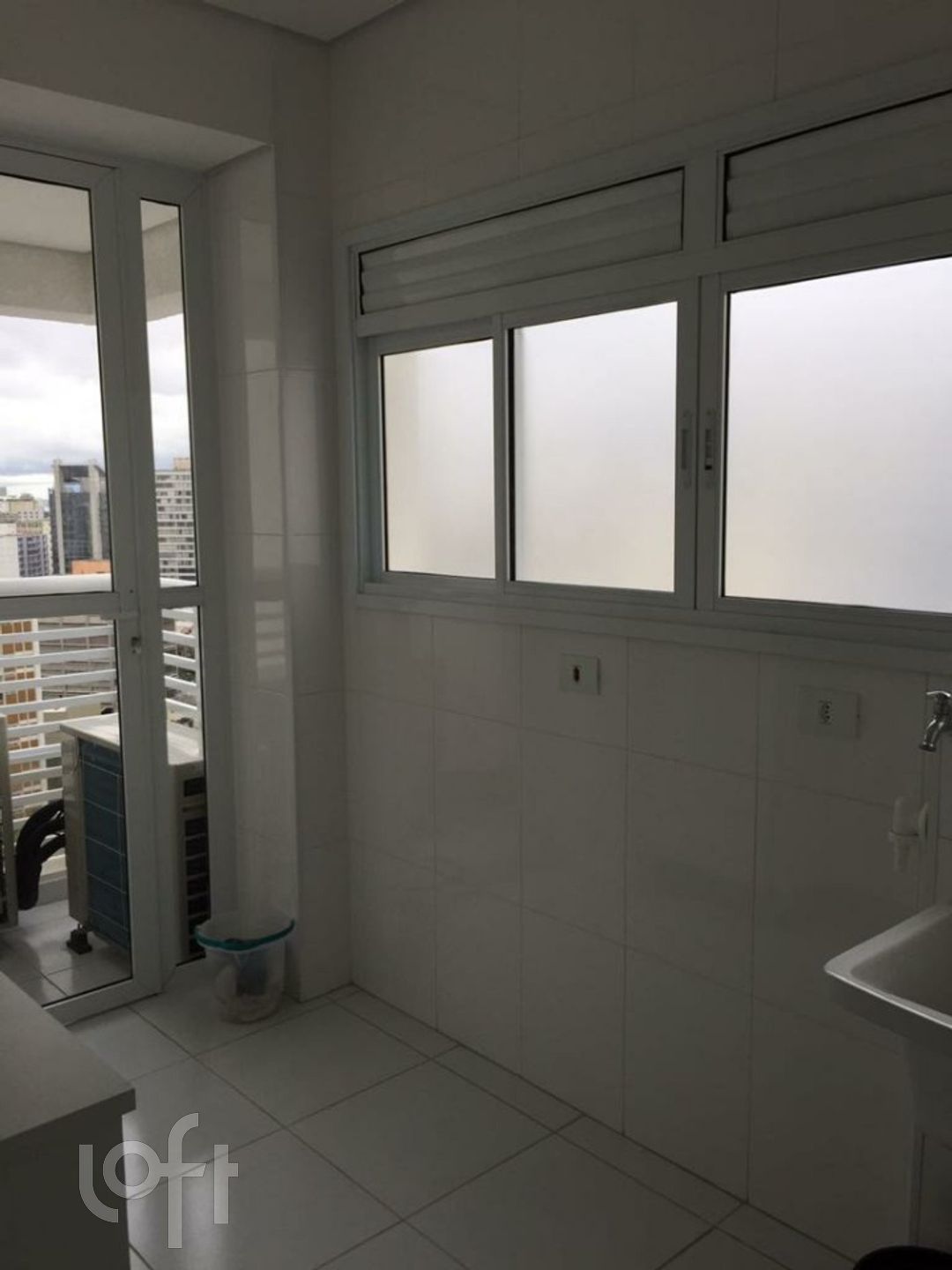 Apartamento à venda com 3 quartos, 181m² - Foto 12