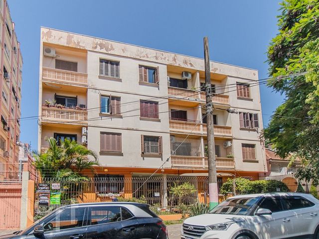 Apartamento com 79m², 2 dormitórios, Santana em Porto Alegre