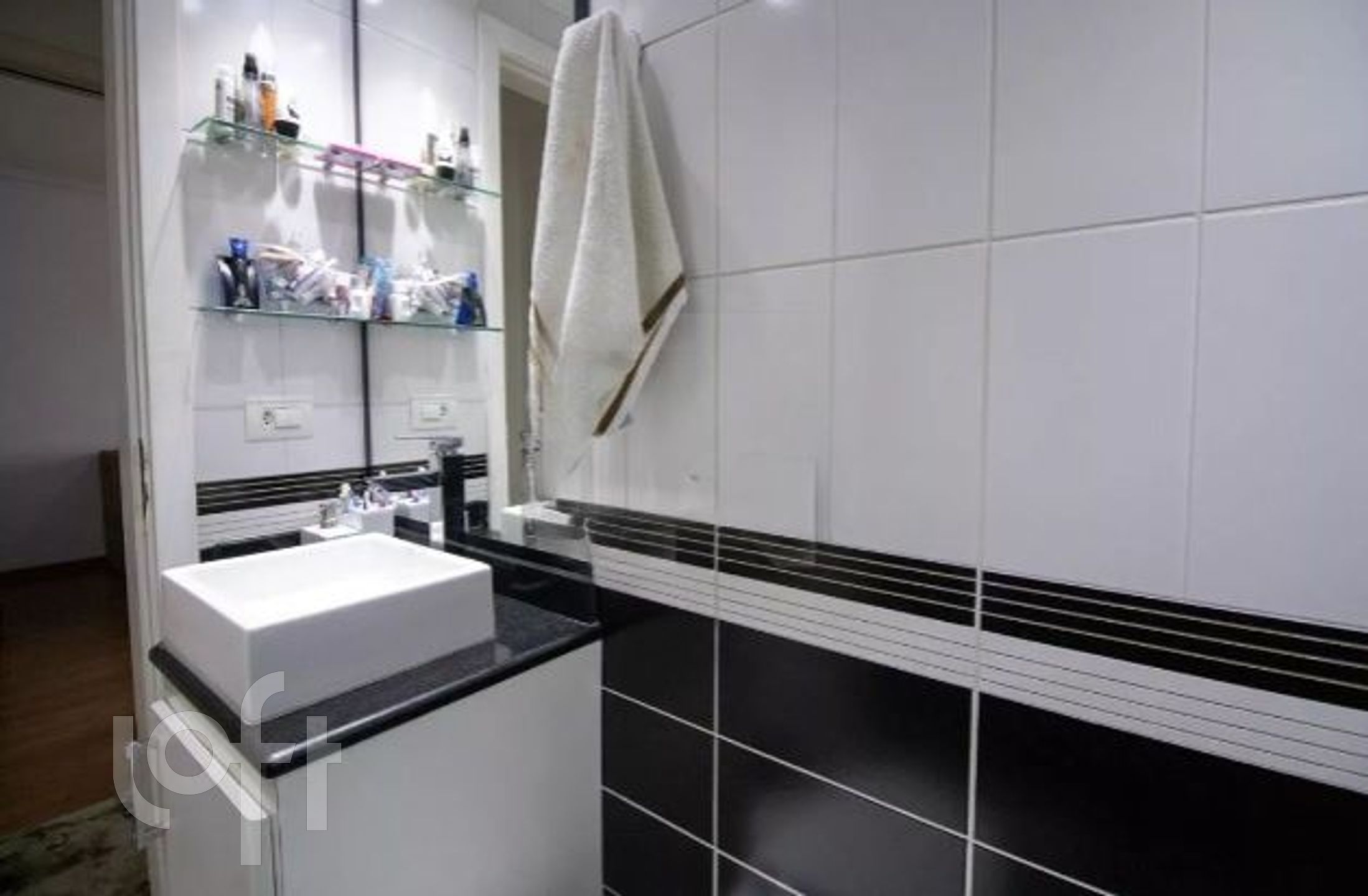 Apartamento à venda com 2 quartos, 71m² - Foto 13