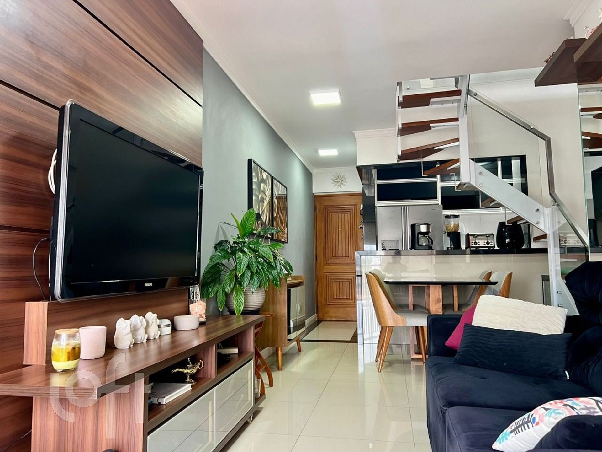 Apartamento à venda com 3 quartos, 150m² - Foto 9