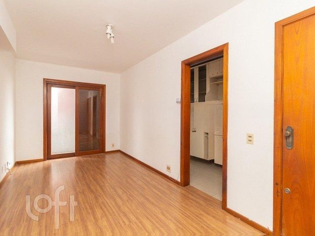 Apartamento com 54m², 2 dormitórios, 1 suíte, 1 vaga, Cidade Baixa em Porto Alegre