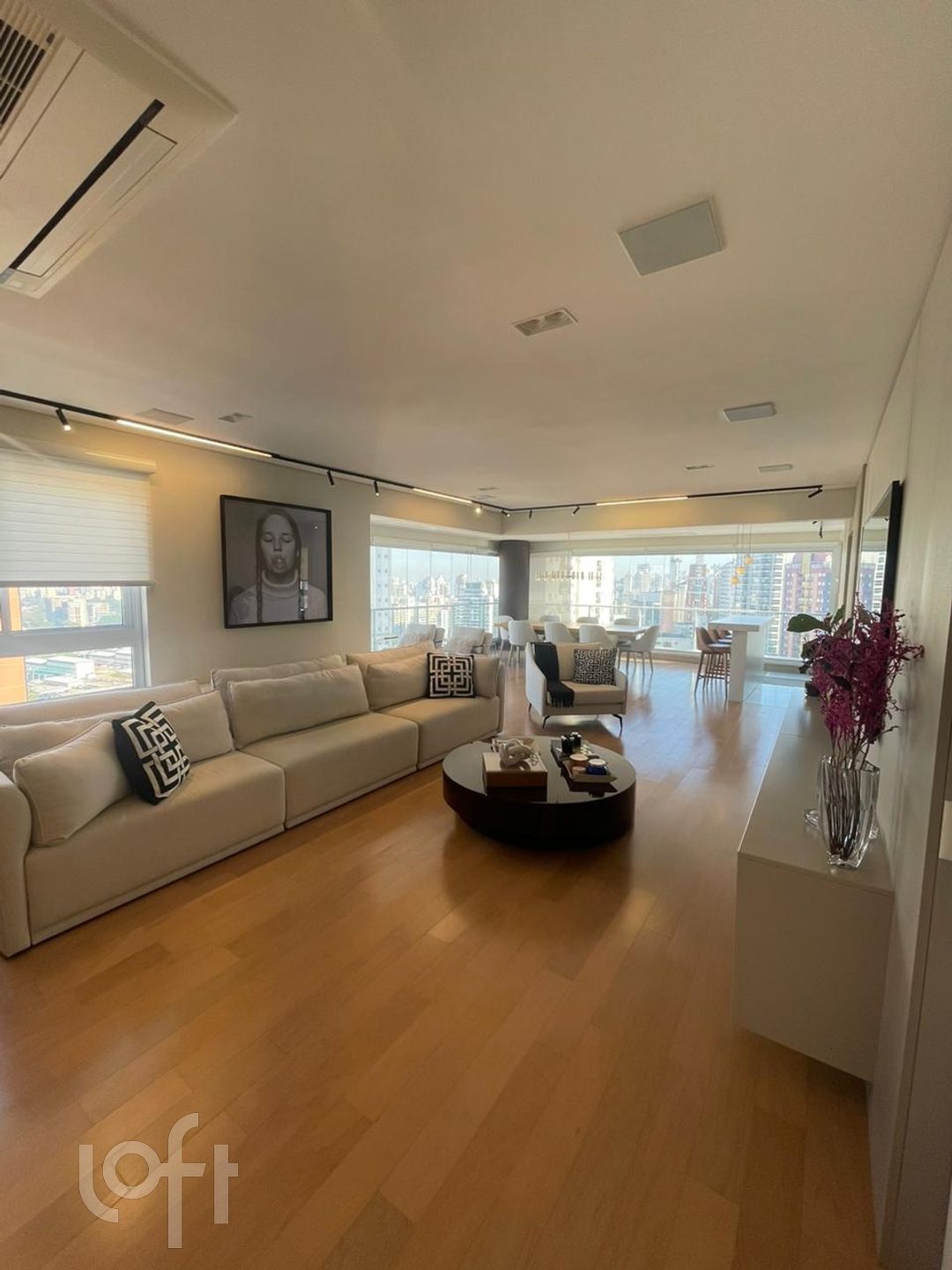 Apartamento à venda em Paraíso com 208 m², 3 quart