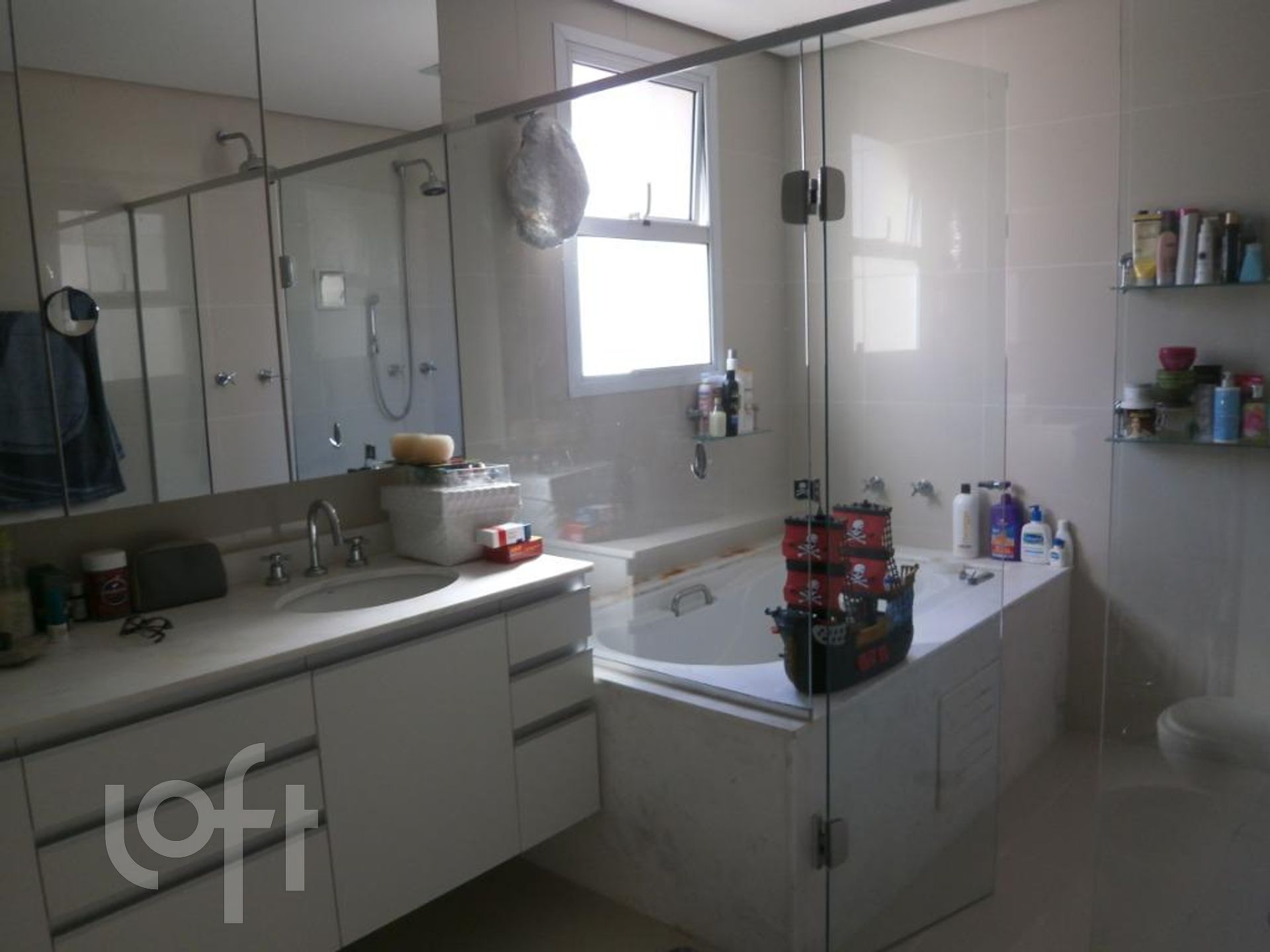 Apartamento à venda com 4 quartos, 224m² - Foto 10