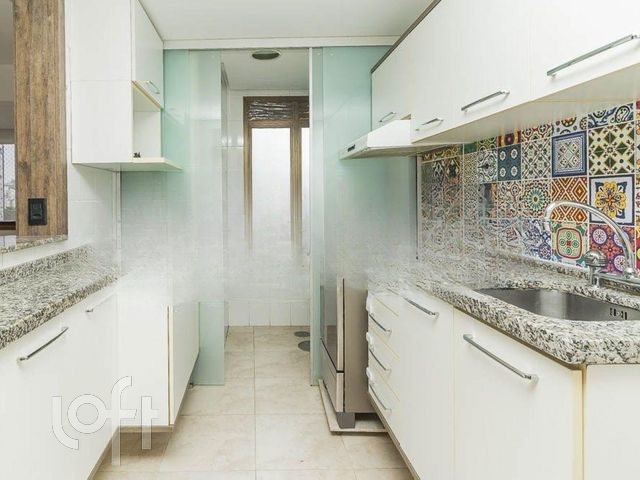 Apartamento com 75m², 2 dormitórios, 1 suíte, 2 vagas, Boa Vista em Porto Alegre