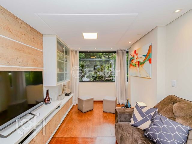 Apartamento com 87m², 3 dormitórios, 1 vaga, Auxiliadora em Porto Alegre