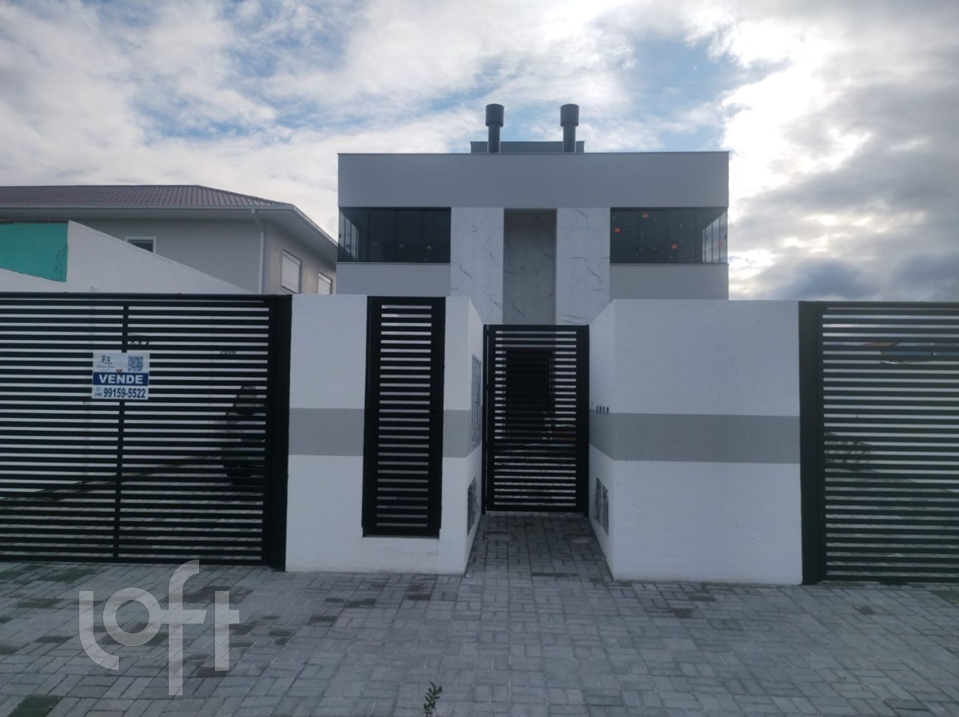 Apartamentos com 70m², 2 quartos, 1 suíte, 1 garagem, no bairro Balneario Ponta do Papagaio em Palhoça