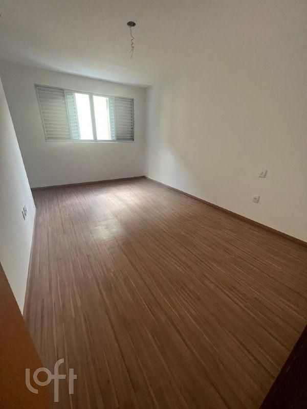 Apartamento à venda com 4 quartos, 140m² - Foto 2