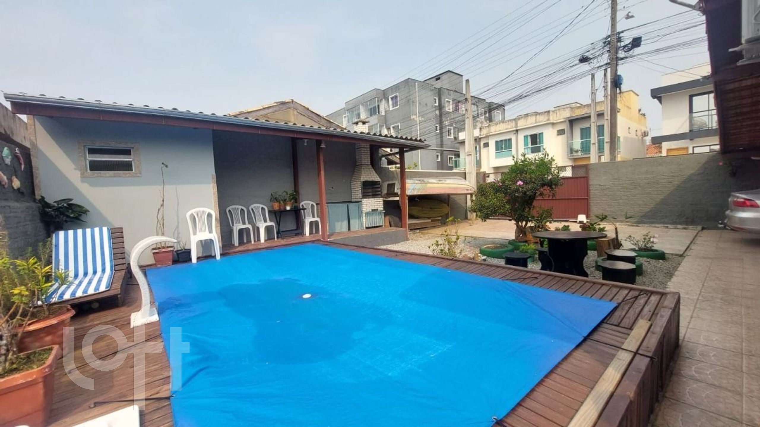 Casa à venda em Ingleses com 104 m², 3 quartos, 3 vagas