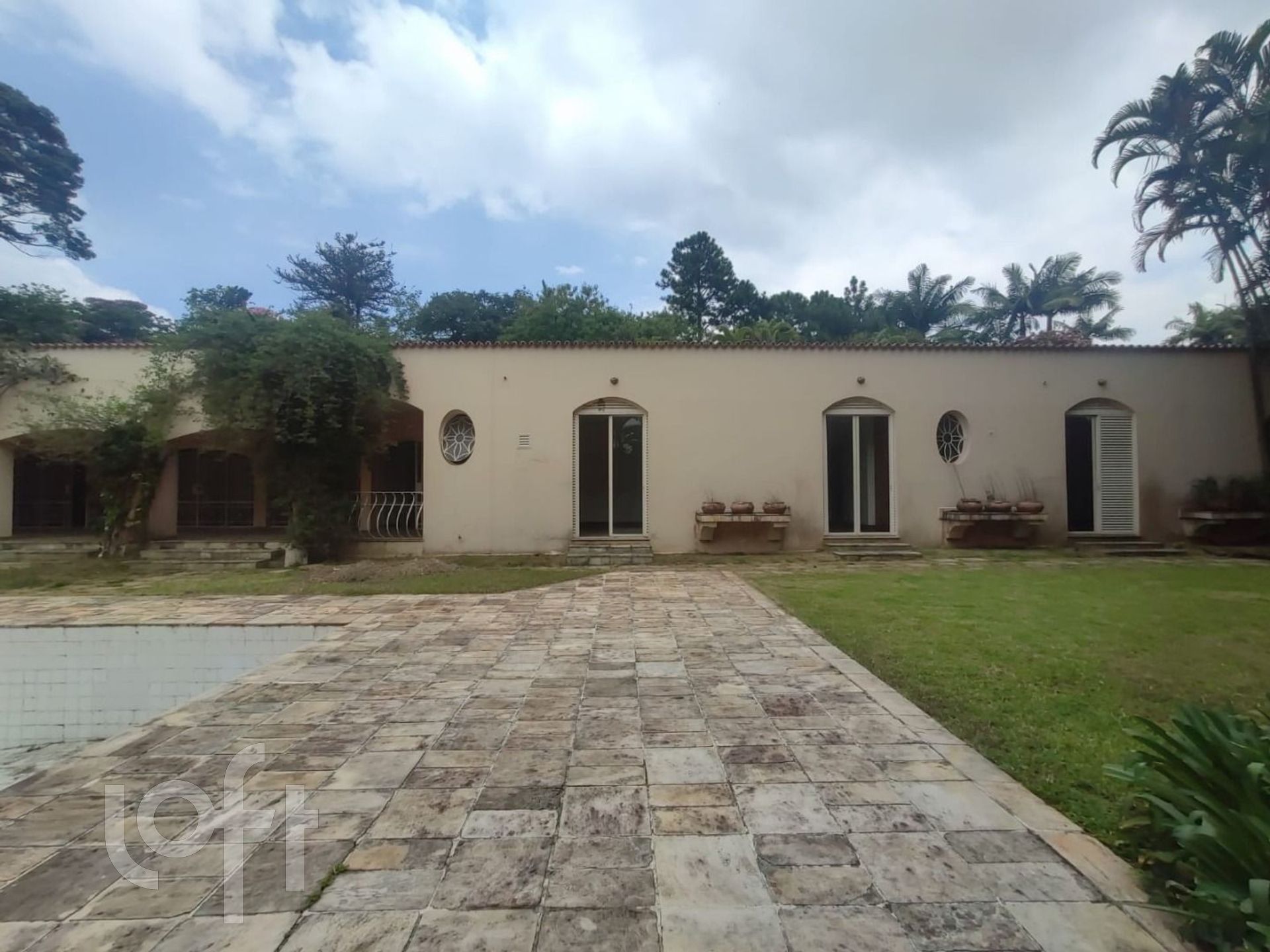 Casa de Condomínio à venda com 4 quartos, 856m² - Foto 9