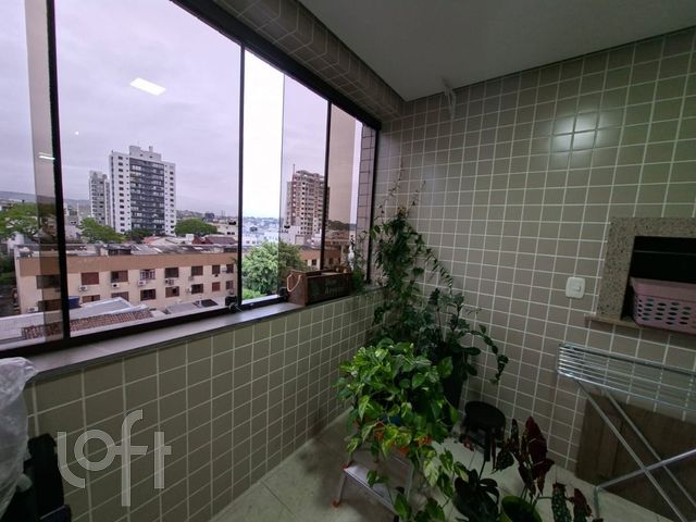 Apartamento com 69m², 2 dormitórios, 1 suíte, 2 vagas, Jardim Botânico em Porto Alegre