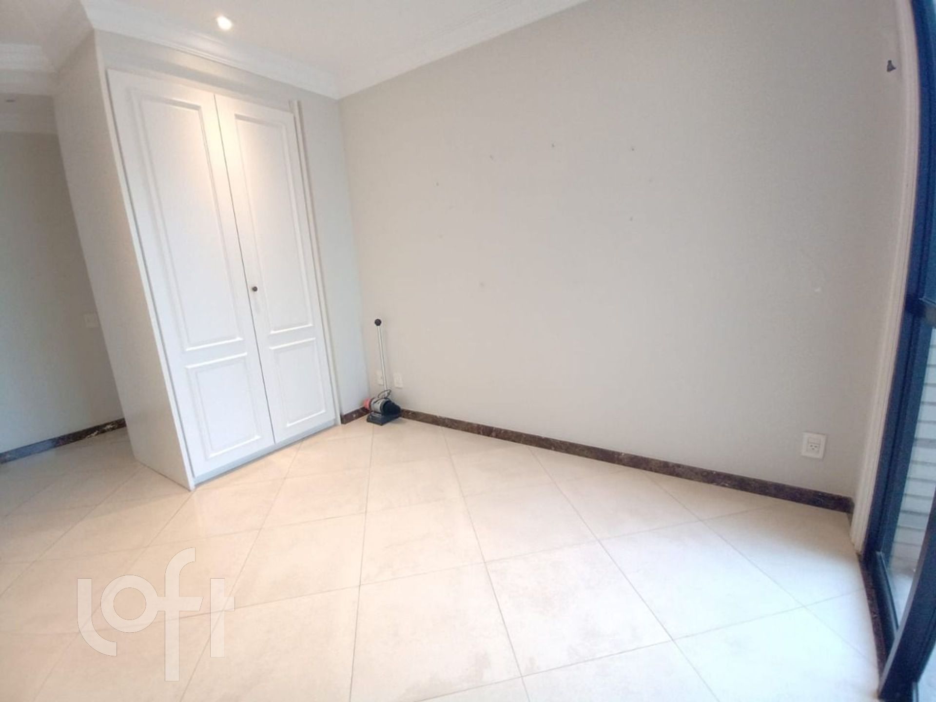 Apartamento à venda com 3 quartos, 470m² - Foto 17