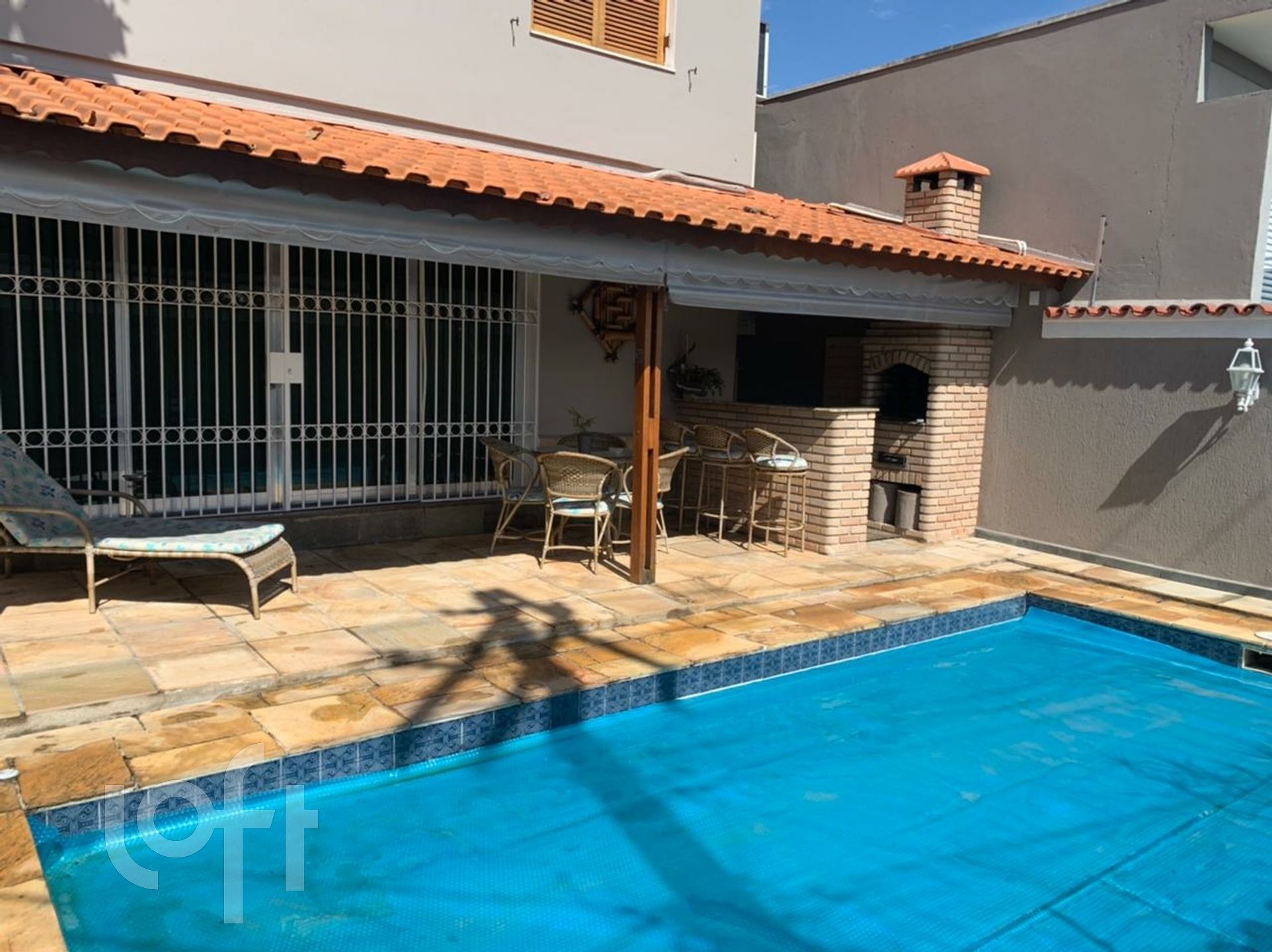 Casa à venda com 4 quartos, 280m² - Foto 2