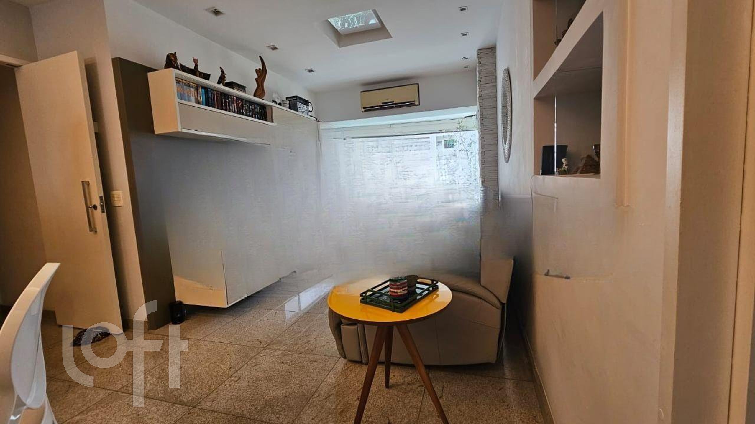 Apartamento à venda com 3 quartos, 111m² - Foto 4