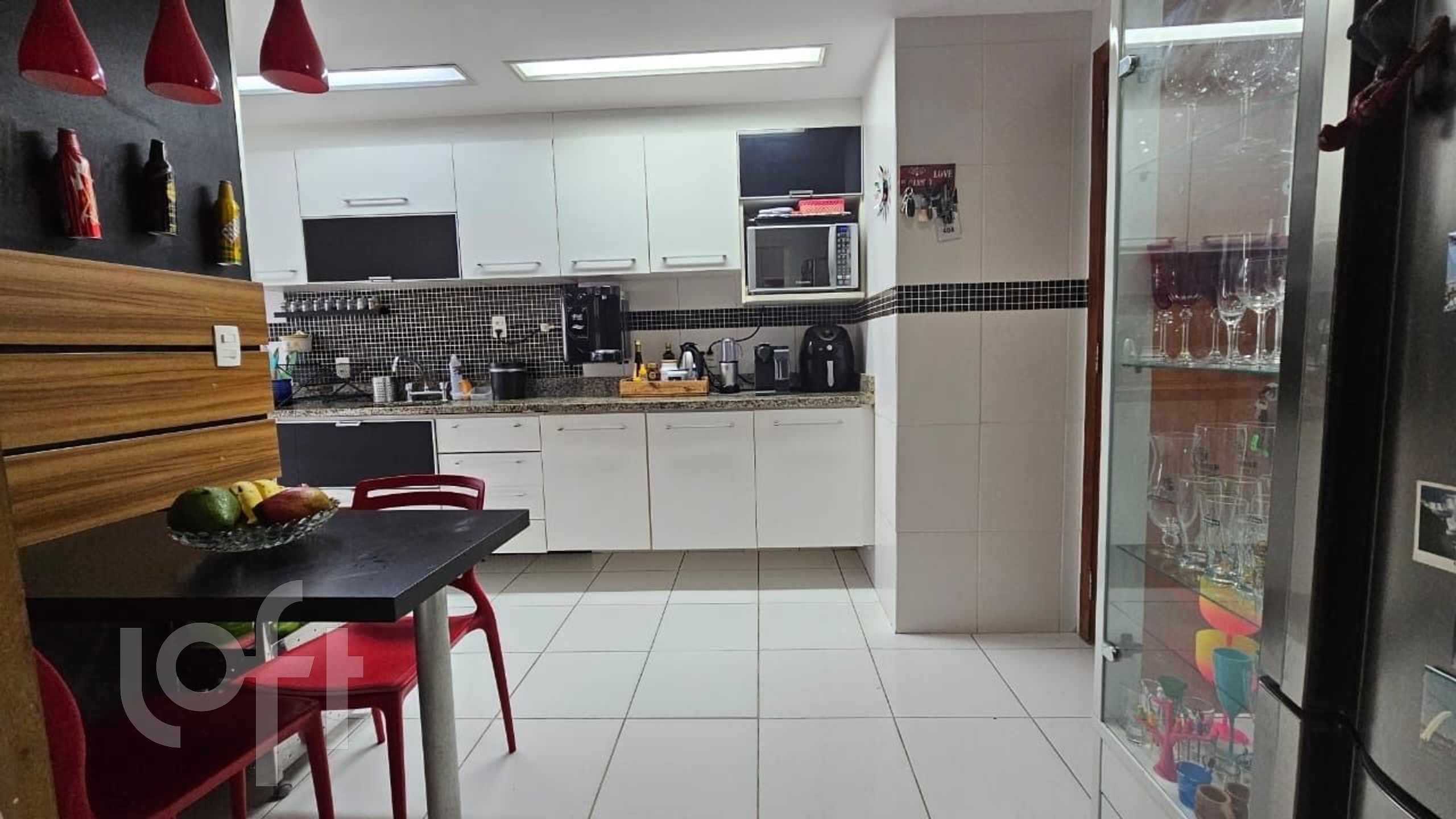 Apartamento à venda com 3 quartos, 111m² - Foto 23