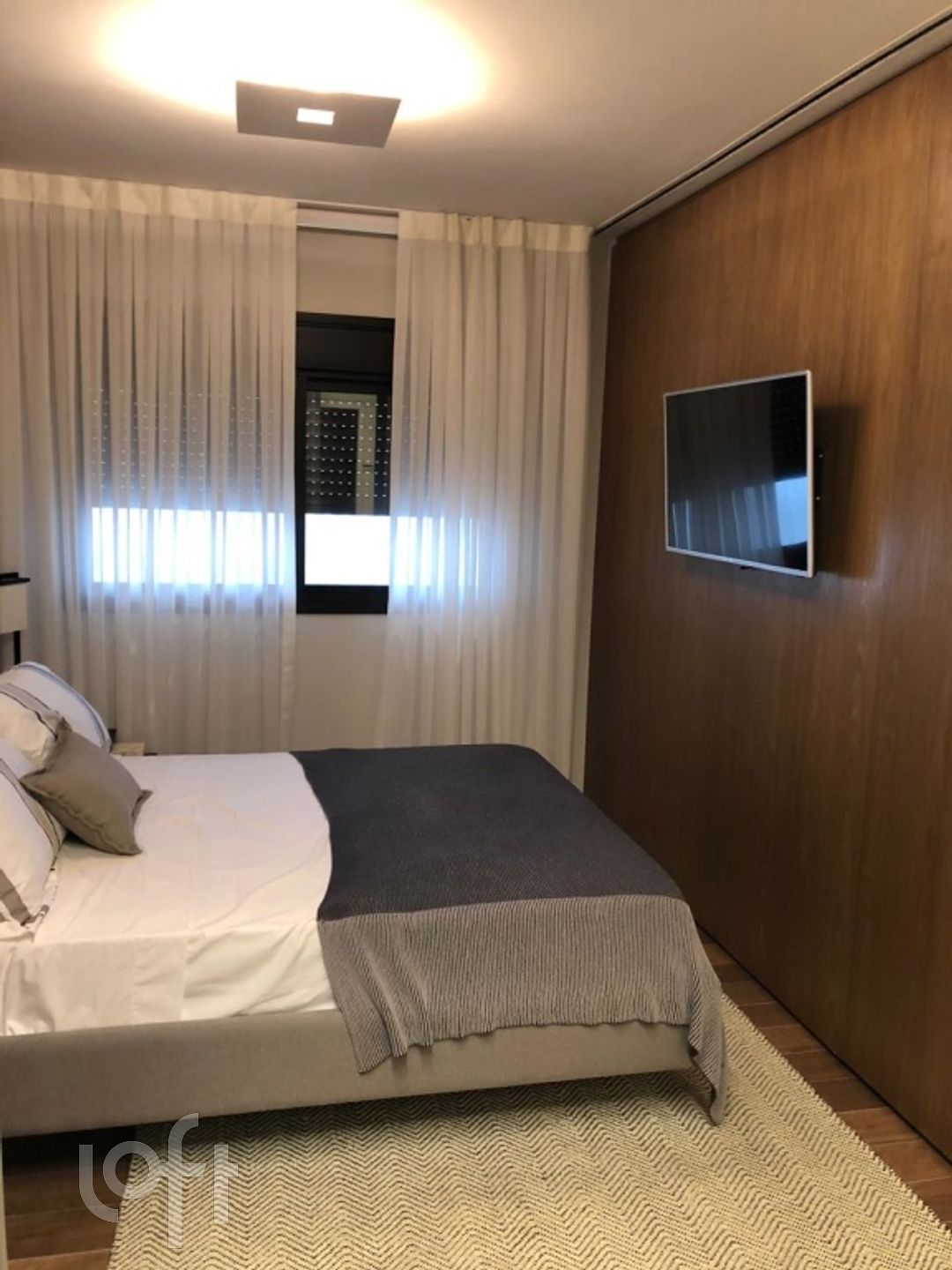 Apartamento à venda com 2 quartos, 68m² - Foto 4