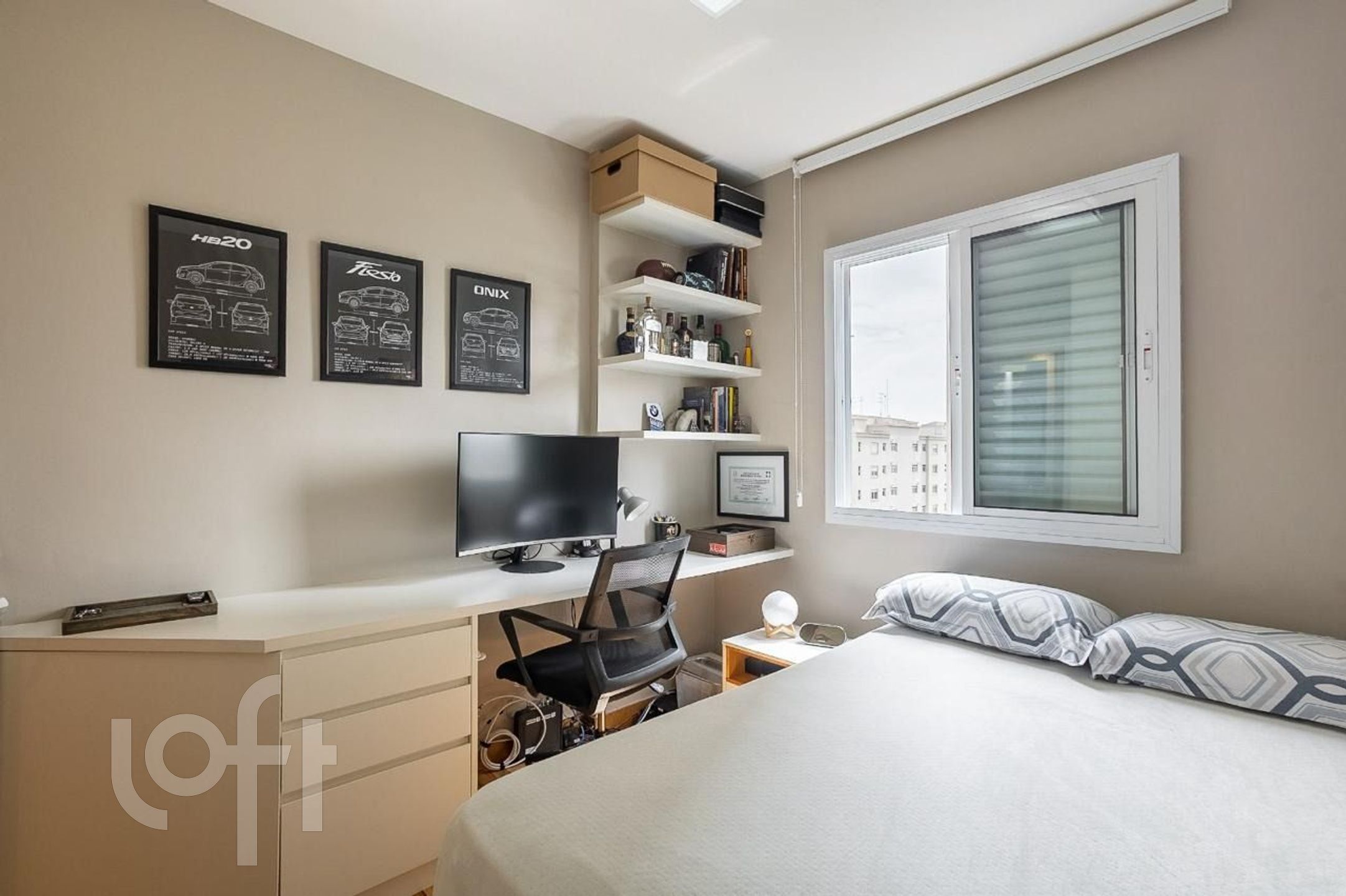 Apartamento à venda com 3 quartos, 92m² - Foto 9