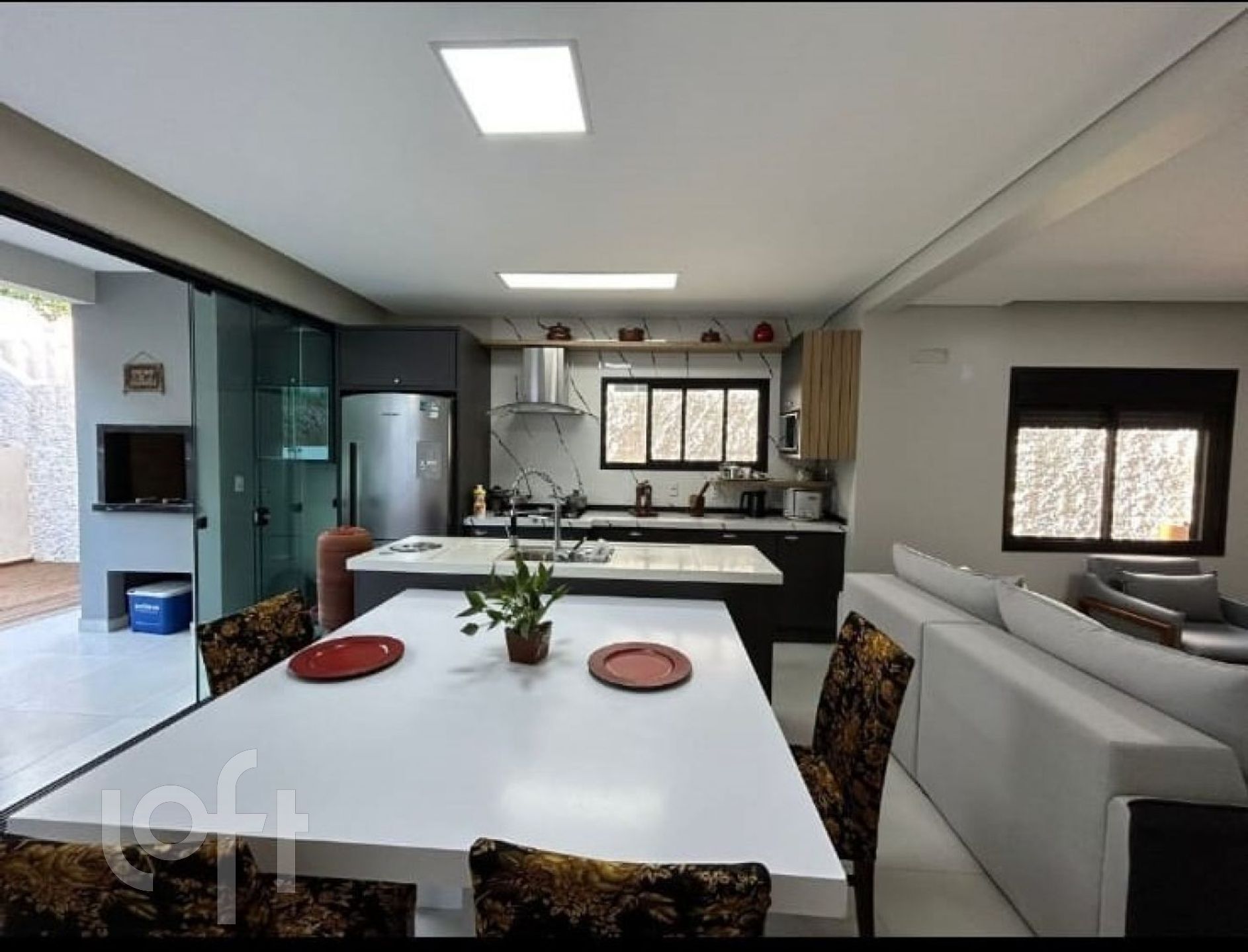 Casa à venda em Cidade Universitaria Pedra Branca com 163 m², 3 quartos, 2 suítes, 2 vagas