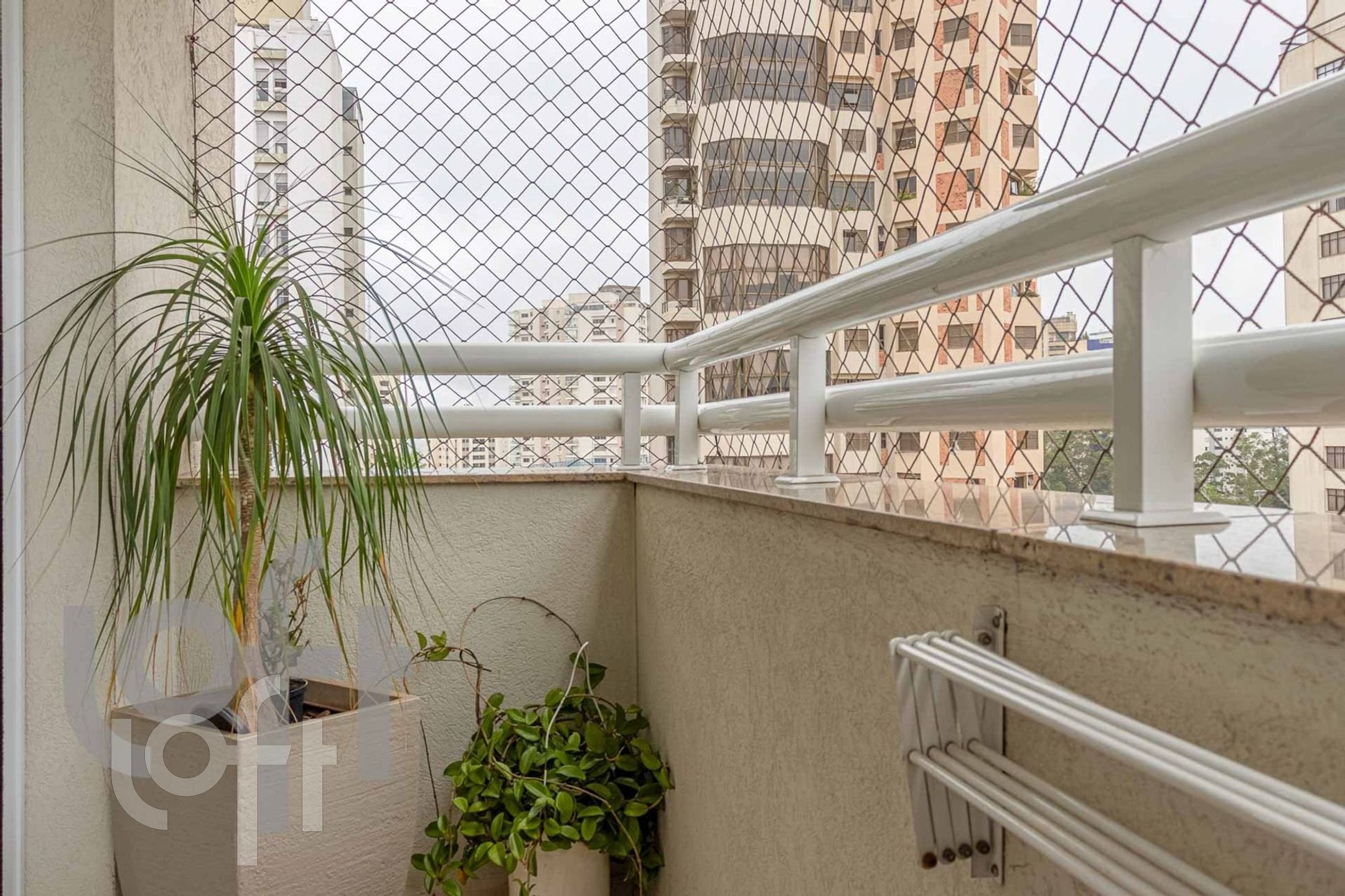 Apartamento à venda com 3 quartos, 184m² - Foto 5