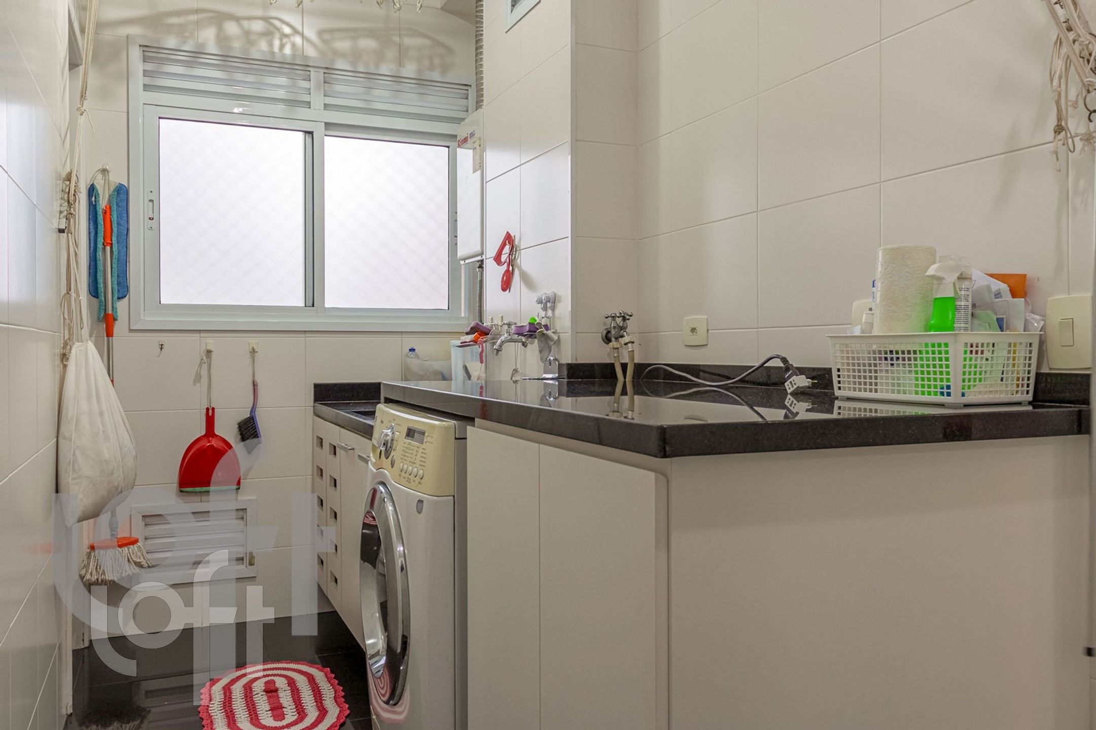 Apartamento à venda com 3 quartos, 184m² - Foto 26