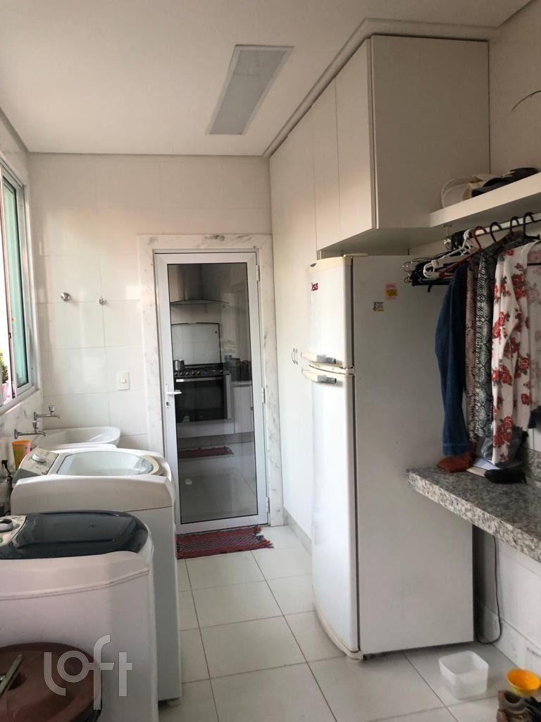 Casa à venda com 4 quartos, 300m² - Foto 9