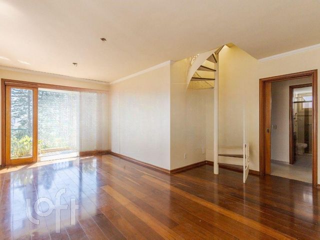 Apartamento com 254m², 3 dormitórios, 2 vagas, São João em Porto Alegre