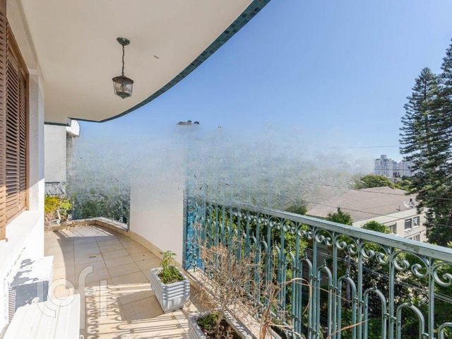 Apartamento com 254m², 3 dormitórios, 2 vagas, São João em Porto Alegre