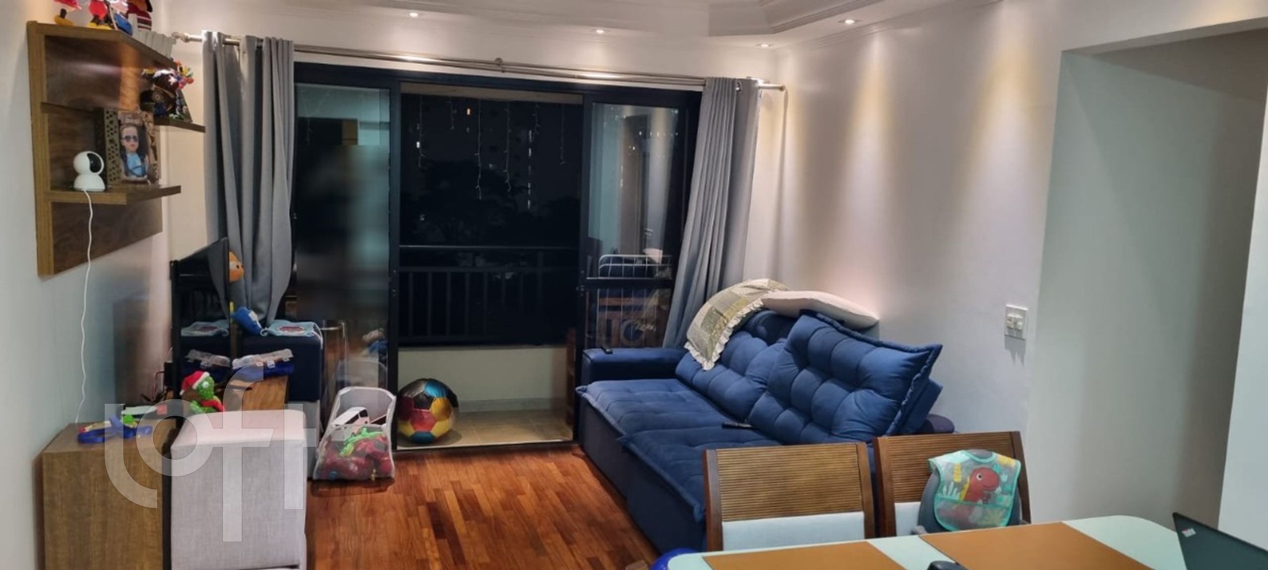 Apartamento à venda com 3 quartos, 93m² - Foto 1