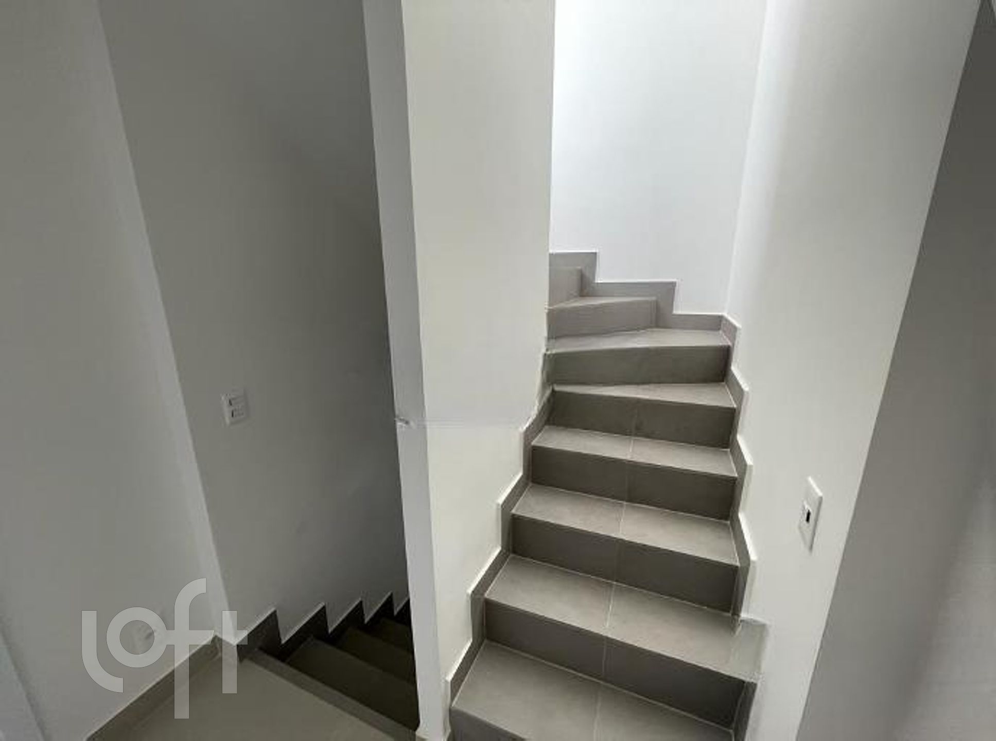 Casa de Condomínio à venda com 3 quartos, 218m² - Foto 5