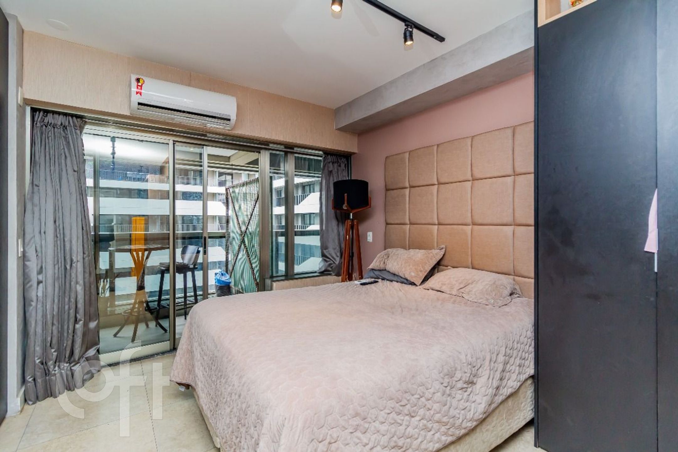 Apartamento à venda com 1 quarto, 30m² - Foto 4