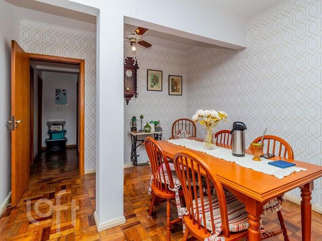 Apartamento com 98m², 3 dormitórios, 1 suíte, 1 vaga, Floresta em Porto Alegre