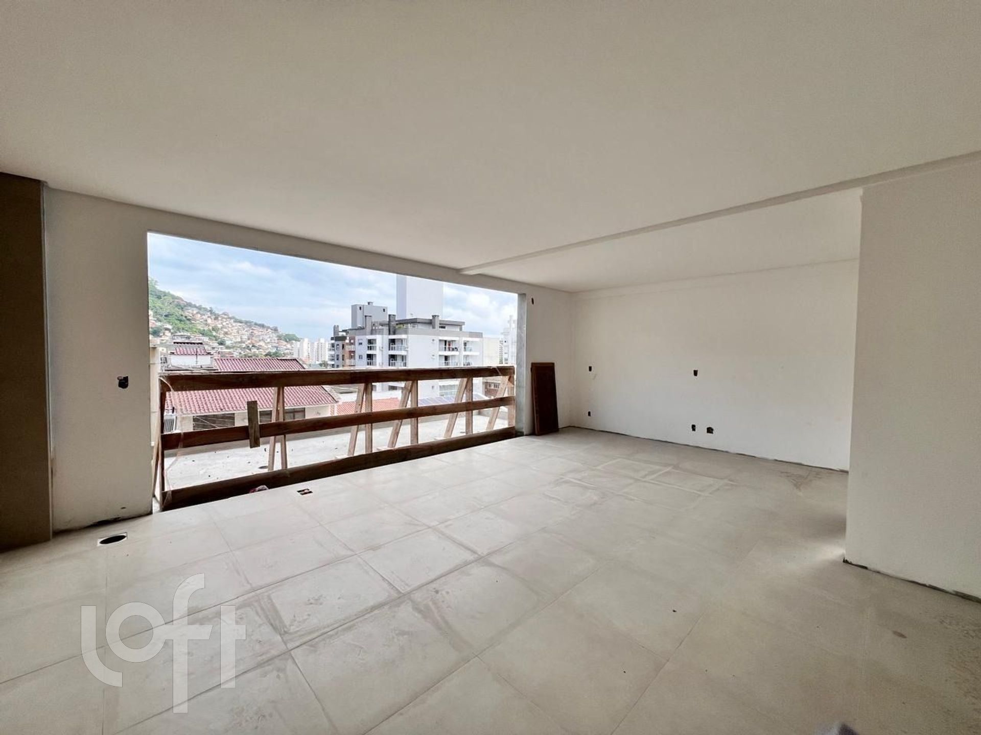 Apartamento à venda em Centro com 58 m², 1 quarto, 1 vaga