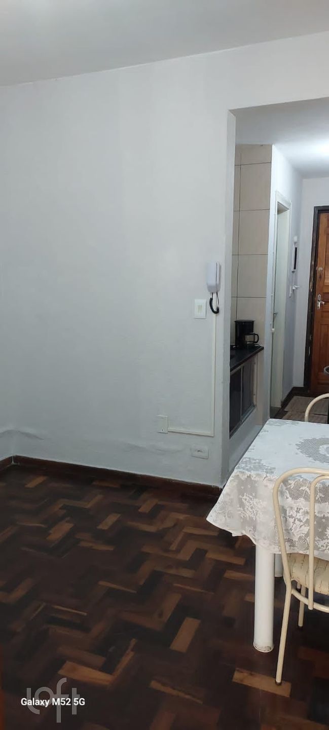 Apartamento à venda com 1 quarto, 40m² - Foto 1