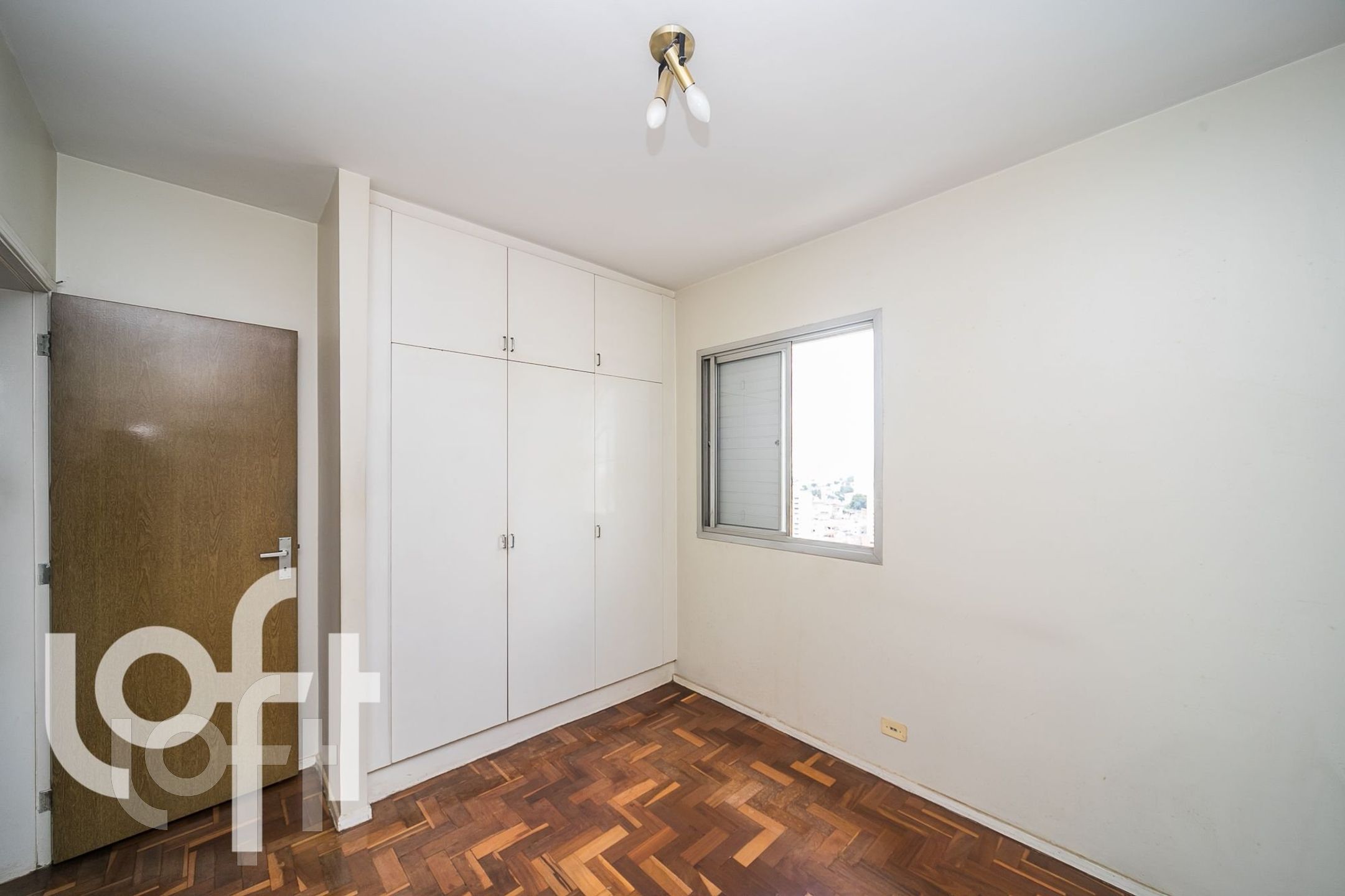 Apartamento à venda com 2 quartos, 64m² - Foto 8