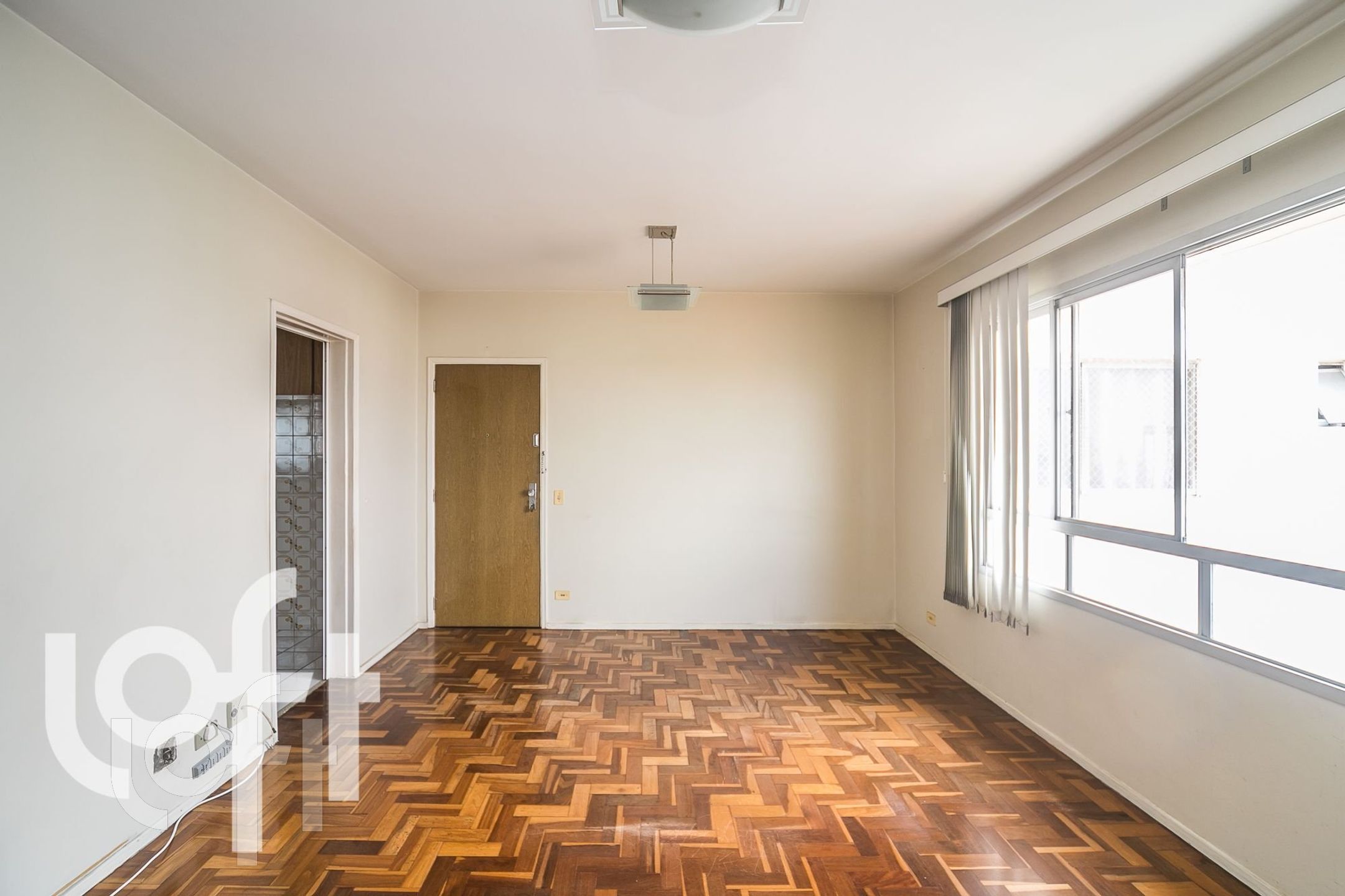 Apartamento à venda com 2 quartos, 64m² - Foto 1