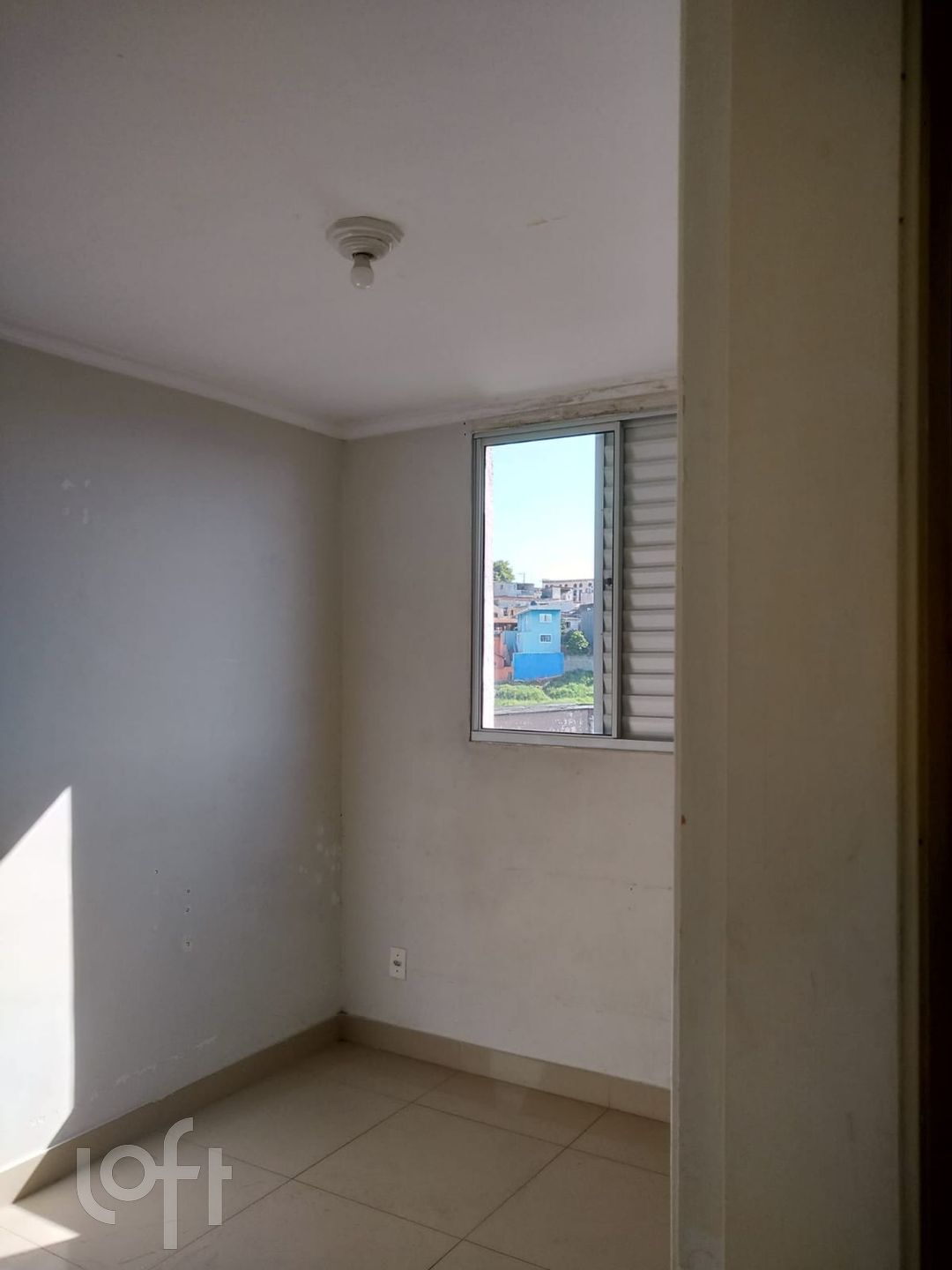 Apartamento à venda com 2 quartos, 45m² - Foto 2