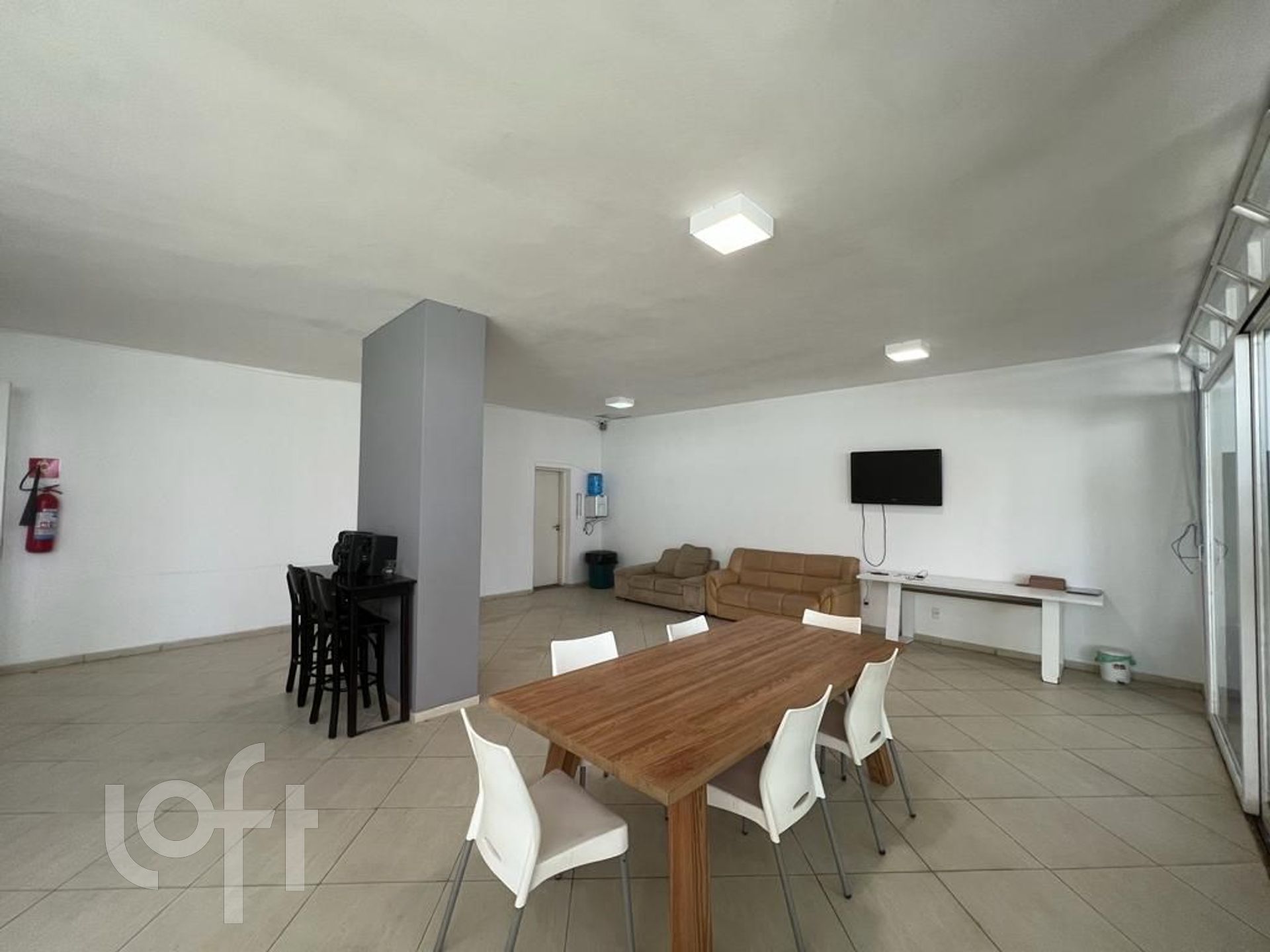 Apartamento à venda com 3 quartos, 83m² - Foto 19