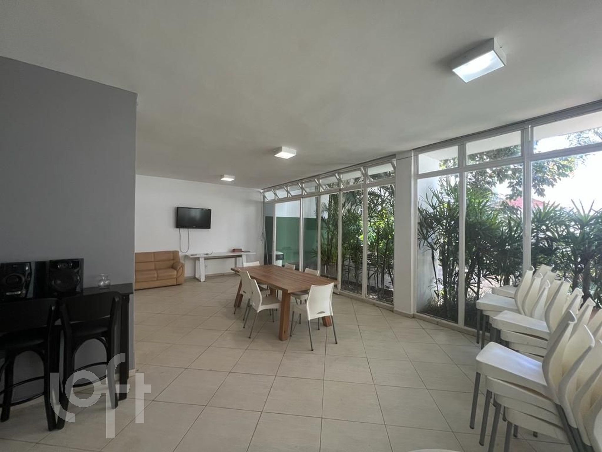 Apartamento à venda com 3 quartos, 83m² - Foto 20